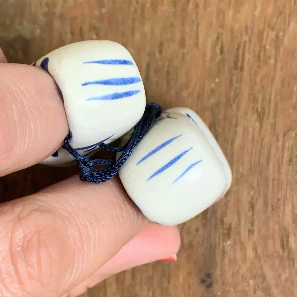 Holland Souvenir Miniature 2” Porcelain Dutch‎ Shoes Blue & White hand painted